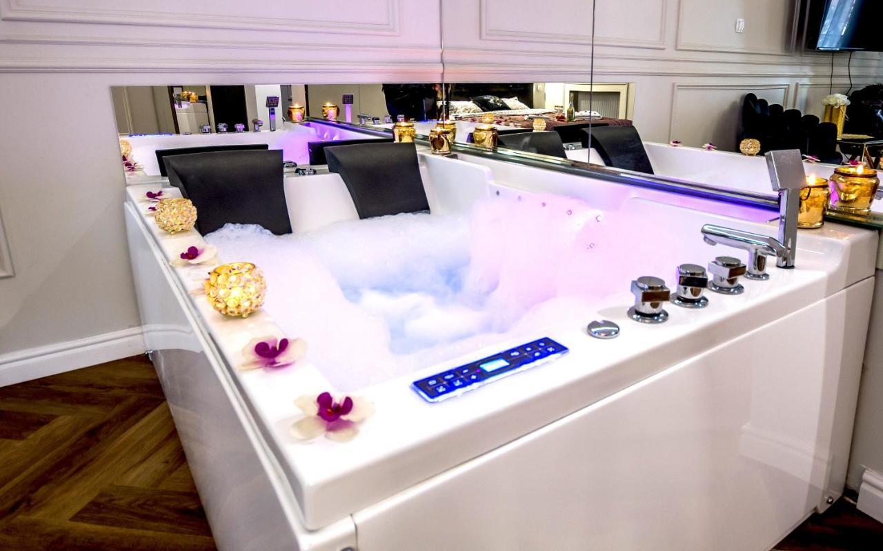 Luxury Jacuzzi Apartment Cracóvia Exterior foto